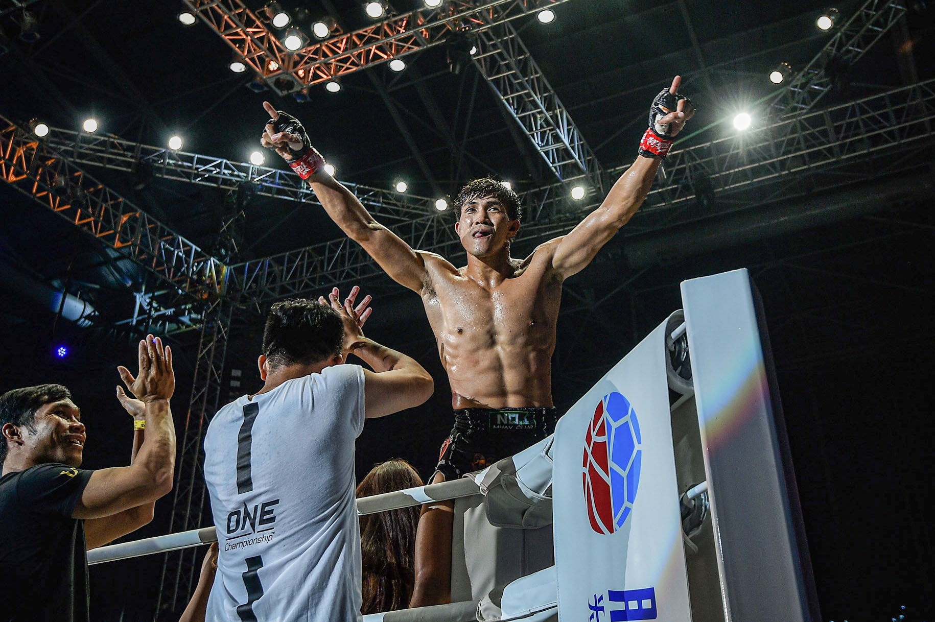 Nguyễn Trần Duy Nhất tái xuất tại tại ONE Championship vào tháng 11