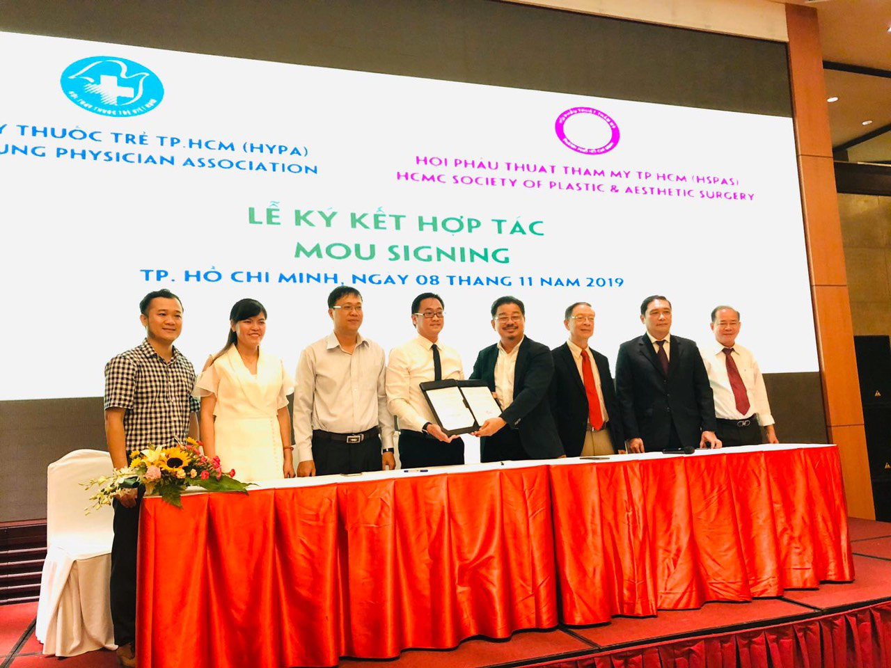 Báo động bác sĩ thẩm mỹ đào tạo "chui"