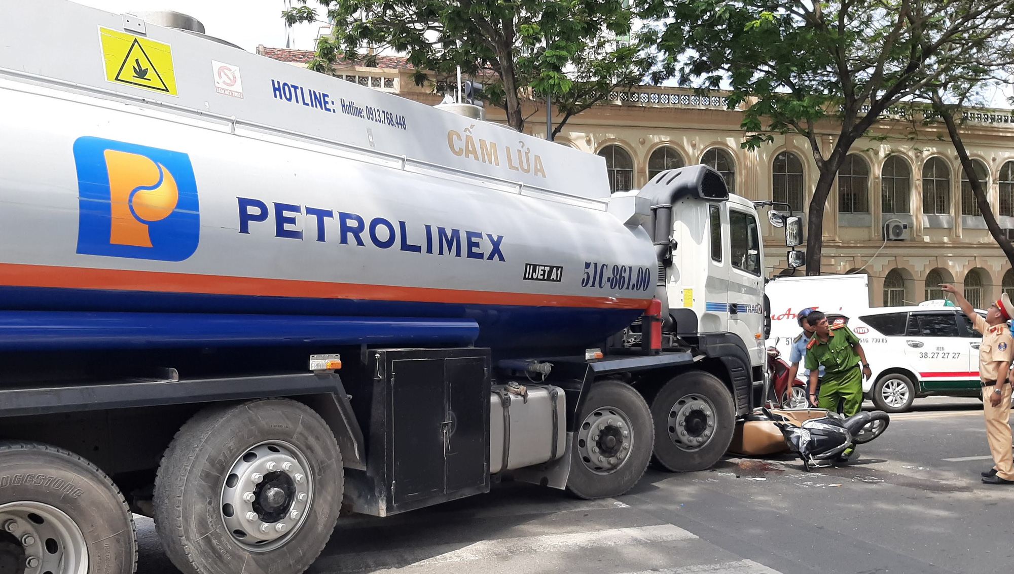 "Ông chủ" xe bồn chạy giờ cấm gây tai nạn ở trung tâm TP HCM là ai?