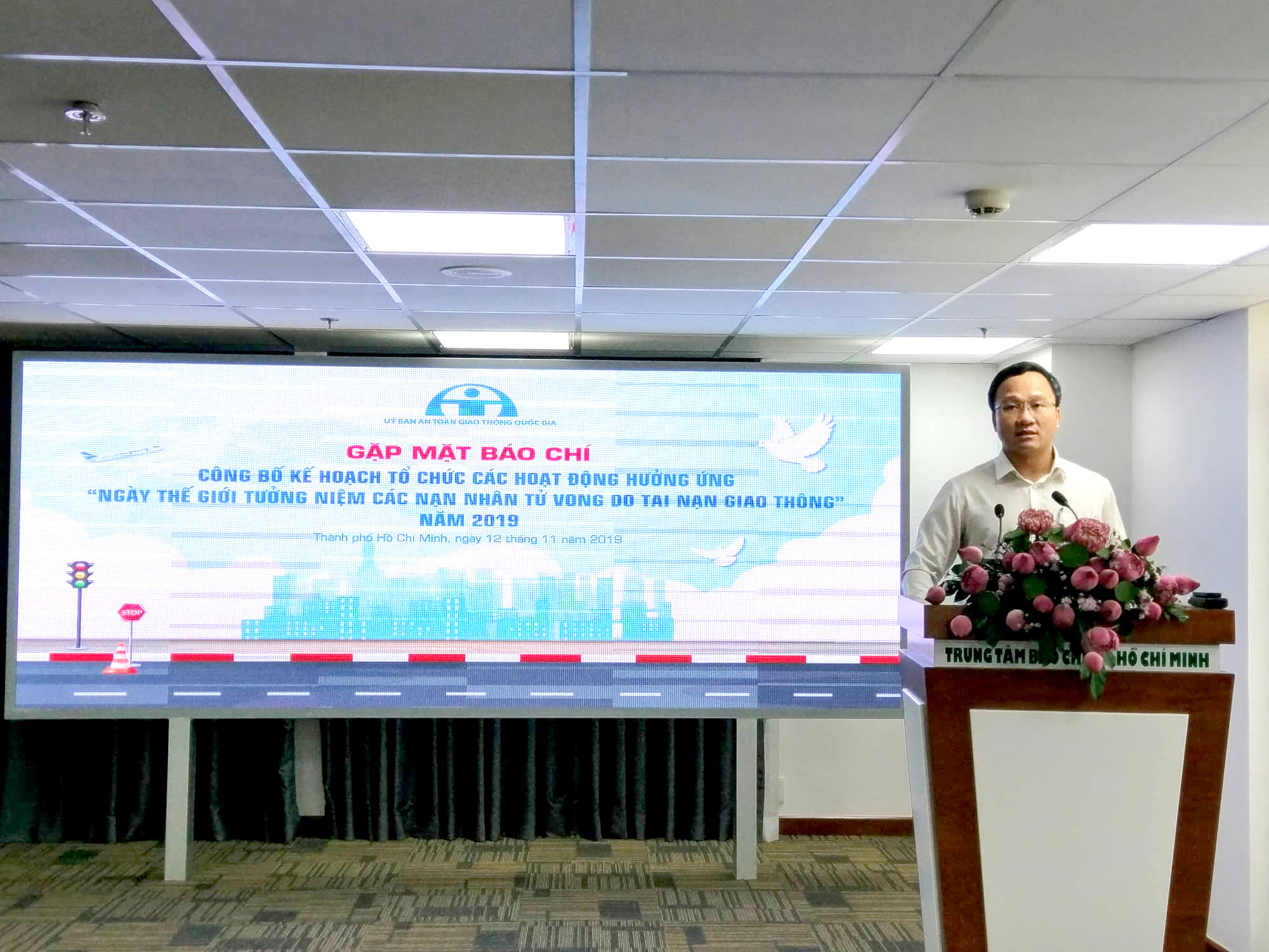 Hơn 20 người ra đường rồi vĩnh viễn kh&ocirc;ng trở về nh&agrave; mỗi ng&agrave;y - Ảnh 2.