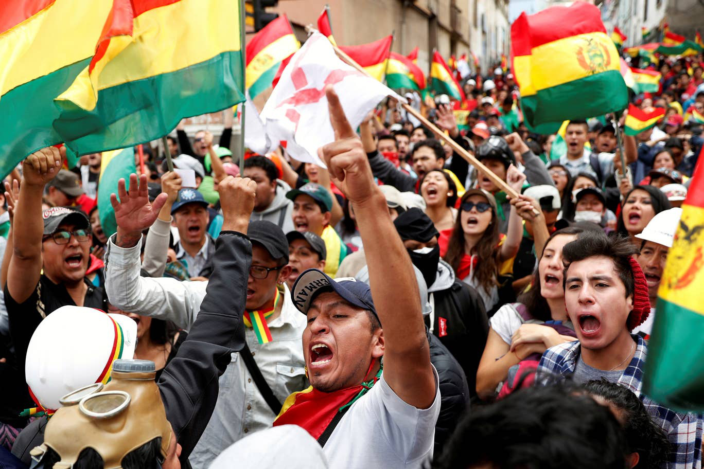 Lo cựu tổng thống Bolivia bị nguy hiểm t&iacute;nh mạng, Mexico cho ph&eacute;p tị nạn - Ảnh 4.