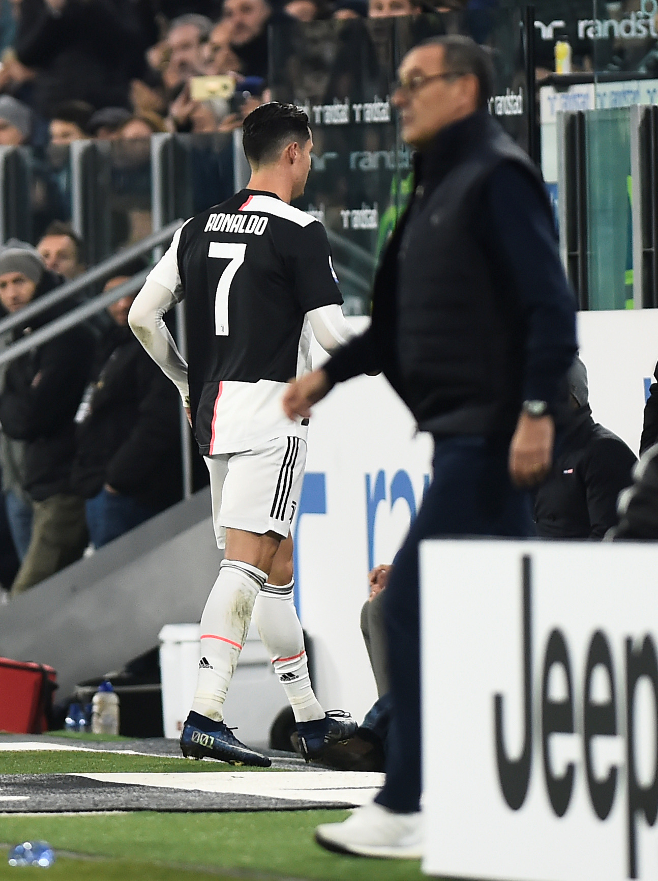 Ronaldo nghi trốn thử doping, đối mặt &aacute;n cấm thi đấu 2 năm - Ảnh 3.