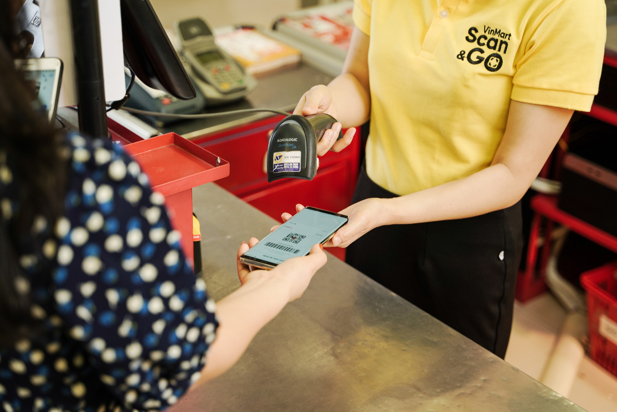 VinMart & VinMart+ muốn trở th&agrave;nh nh&agrave; b&aacute;n lẻ được y&ecirc;u th&iacute;ch nhất  - Ảnh 1.