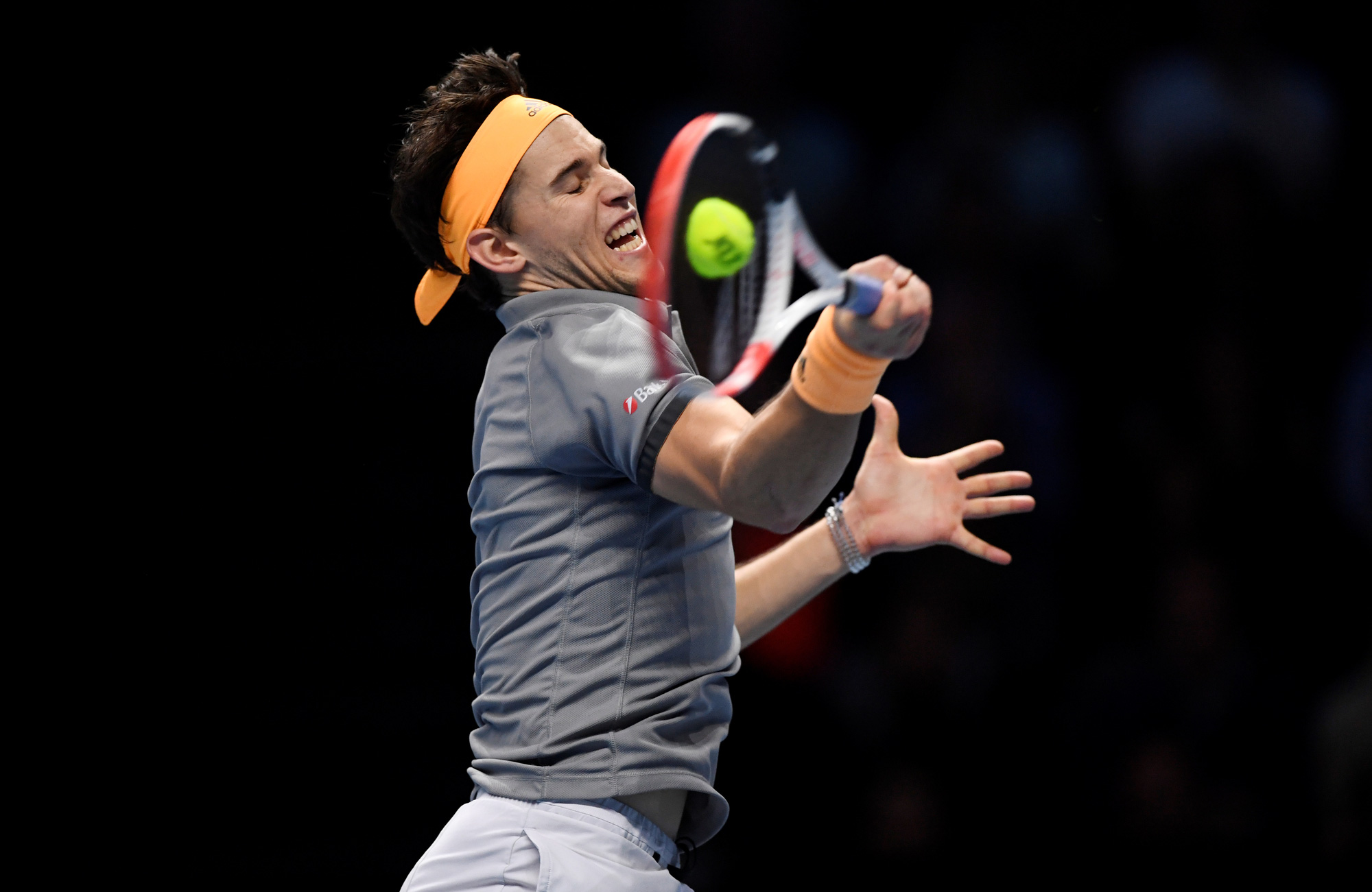 Đ&aacute;nh bại Federer v&agrave; Djokovic, Thiem g&acirc;y sốc l&agrave;ng banh nỉ thế giới - Ảnh 1.