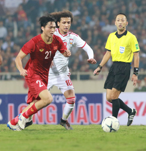 Á quân World Cup, HLV Marwijk nể tuyển Việt Nam