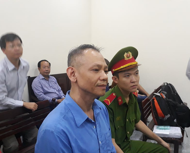 Anh rể chụp h&igrave;nh em vợ đang ngủ bị phạt t&ugrave; v&igrave; tội hiếp d&acirc;m - Ảnh 1.