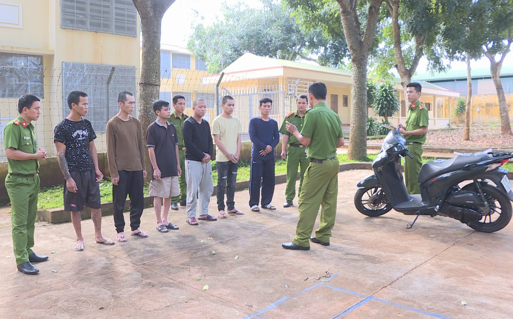 Bắt băng nhóm dùng công nghệ cao trộm xe SH liên tỉnh