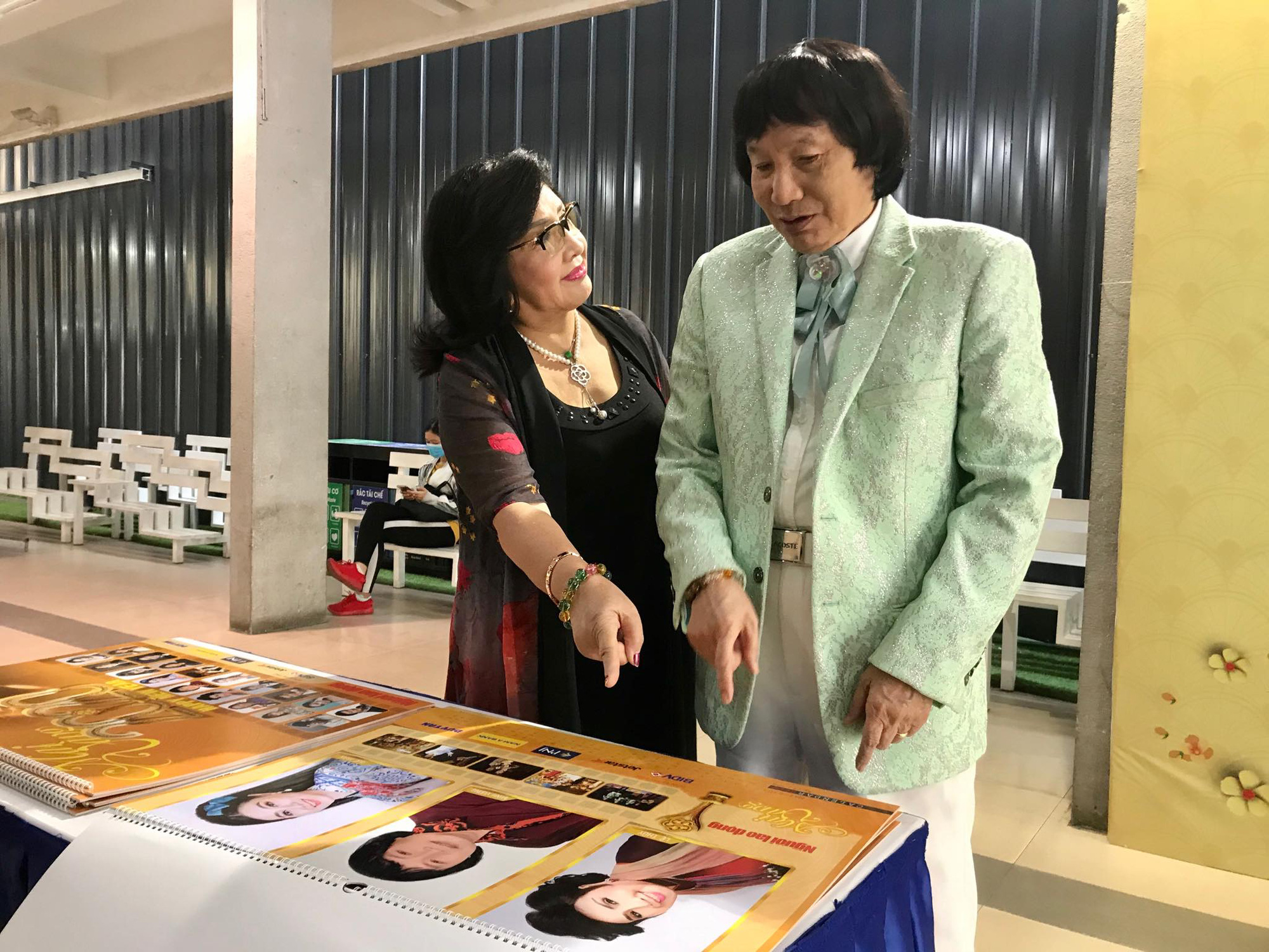 Nghệ sĩ Minh Vương, Lệ Thủy, Th&agrave;nh Lộc hồ hởi giới thiệu lịch Mai V&agrave;ng &ndash; Xu&acirc;n Canh T&yacute; - Ảnh 5.