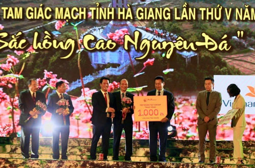 Tập đoàn T&T tặng 1.000 nhà tình nghĩa tại Hà Giang