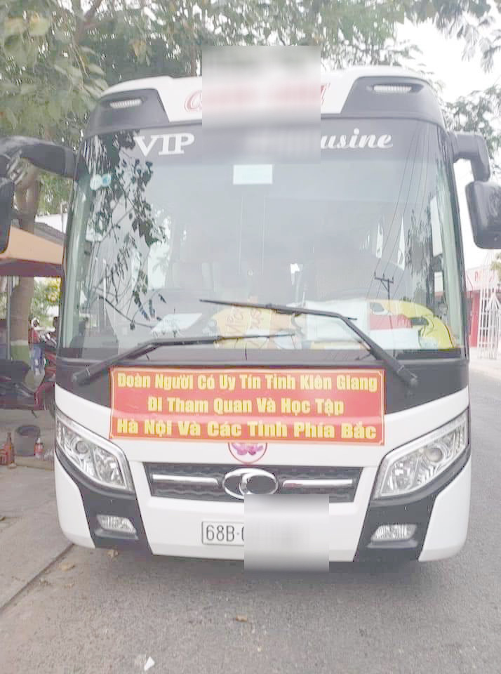 Th&ocirc;ng tin bất ngờ về đo&agrave;n xe chở người c&oacute; uy t&iacute;n đi tham quan, học tập kinh nghiệm - Ảnh 1.