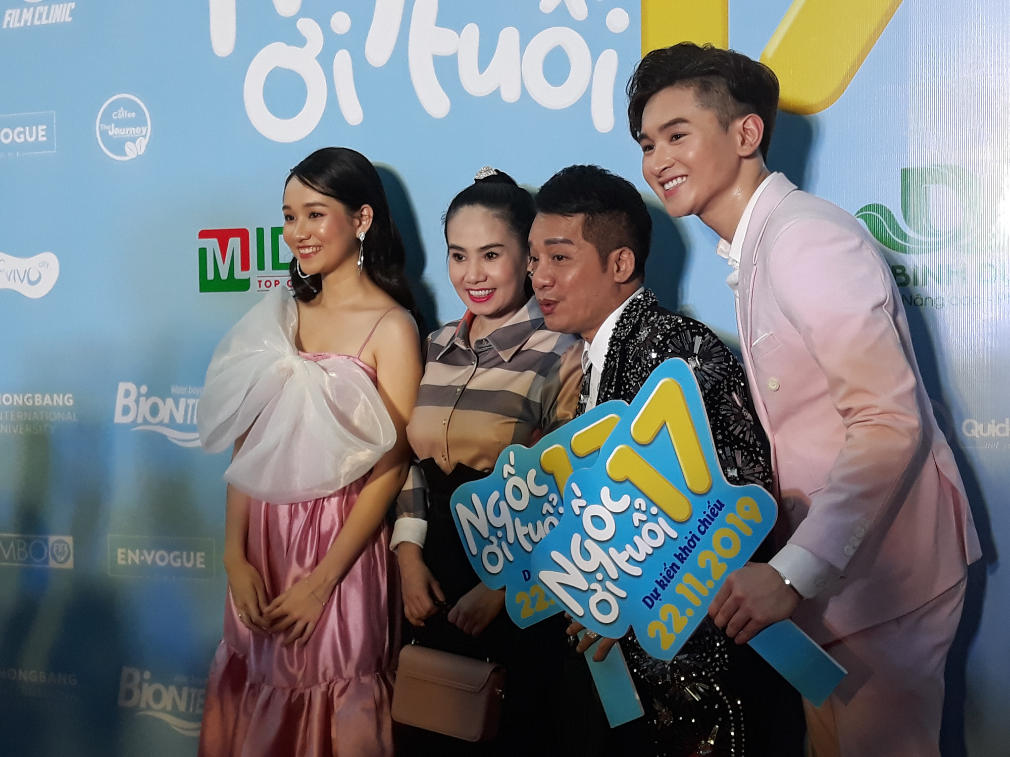 Con nuôi Minh Nhí làm chuyện ấy trong Ngốc ơi, tuổi 17 - Ảnh 2.