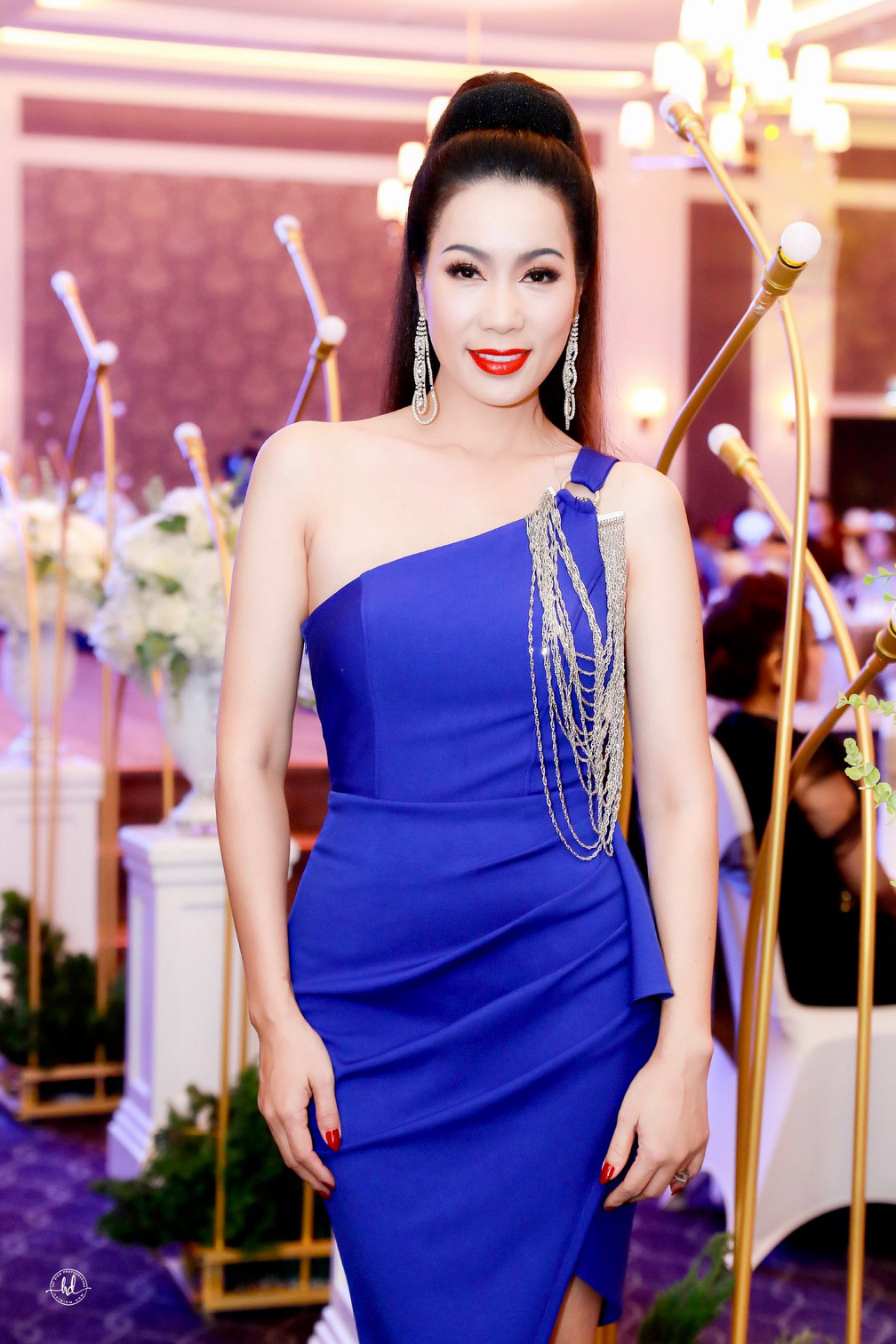 Trịnh Kim Chi mở k&ecirc;nh YouTube l&agrave;m từ thiện - Ảnh 1.
