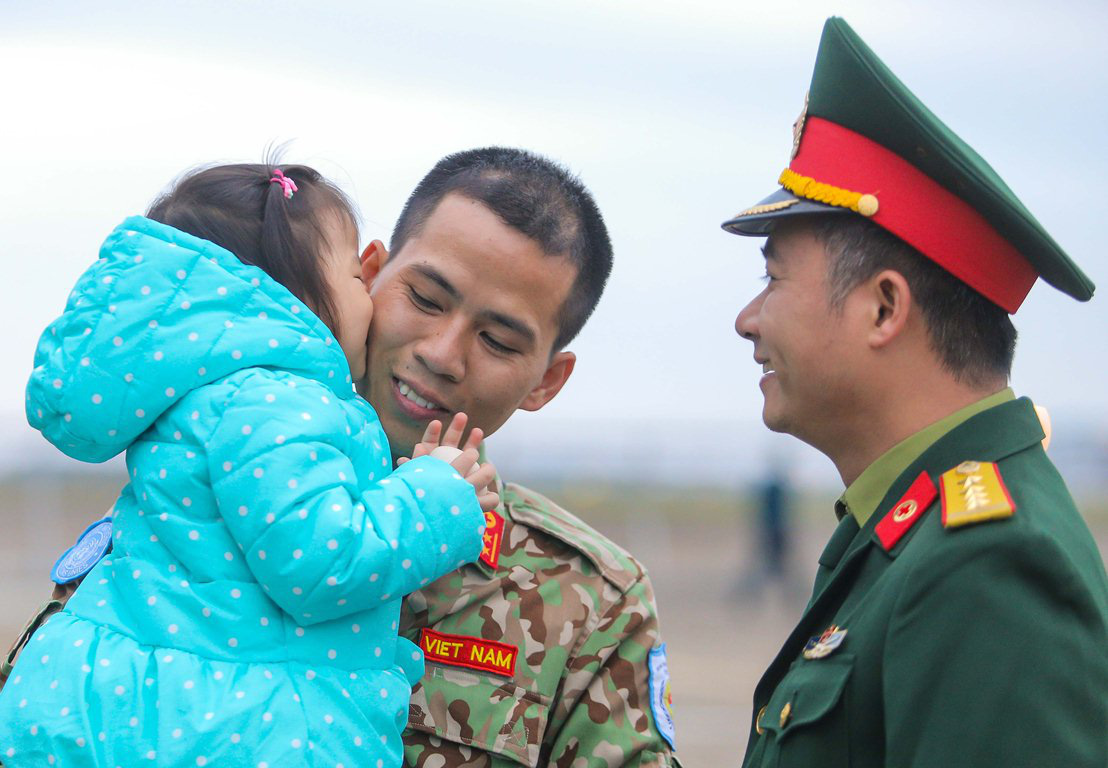 Cận cảnh ngựa thồ C-17 đưa Bệnh viện dã chiến lên đường gìn giữ hòa bình Liên Hiệp Quốc - Ảnh 1.