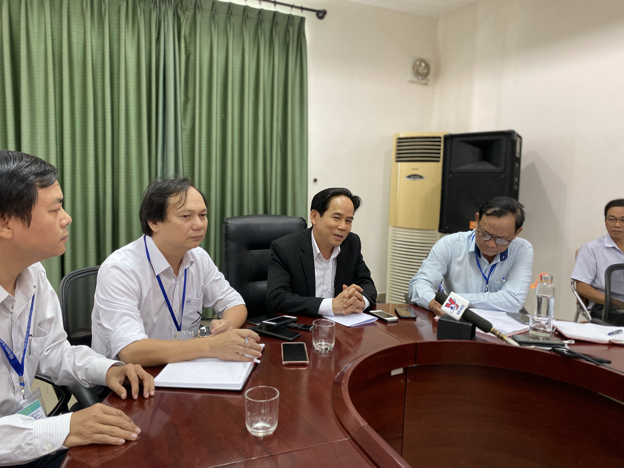 Vụ 2 sản phụ tử vong, 1 nguy kịch: Ni&ecirc;m phong ph&ograve;ng mổ Bệnh viện Phụ nữ Đ&agrave; Nẵng - Ảnh 1.