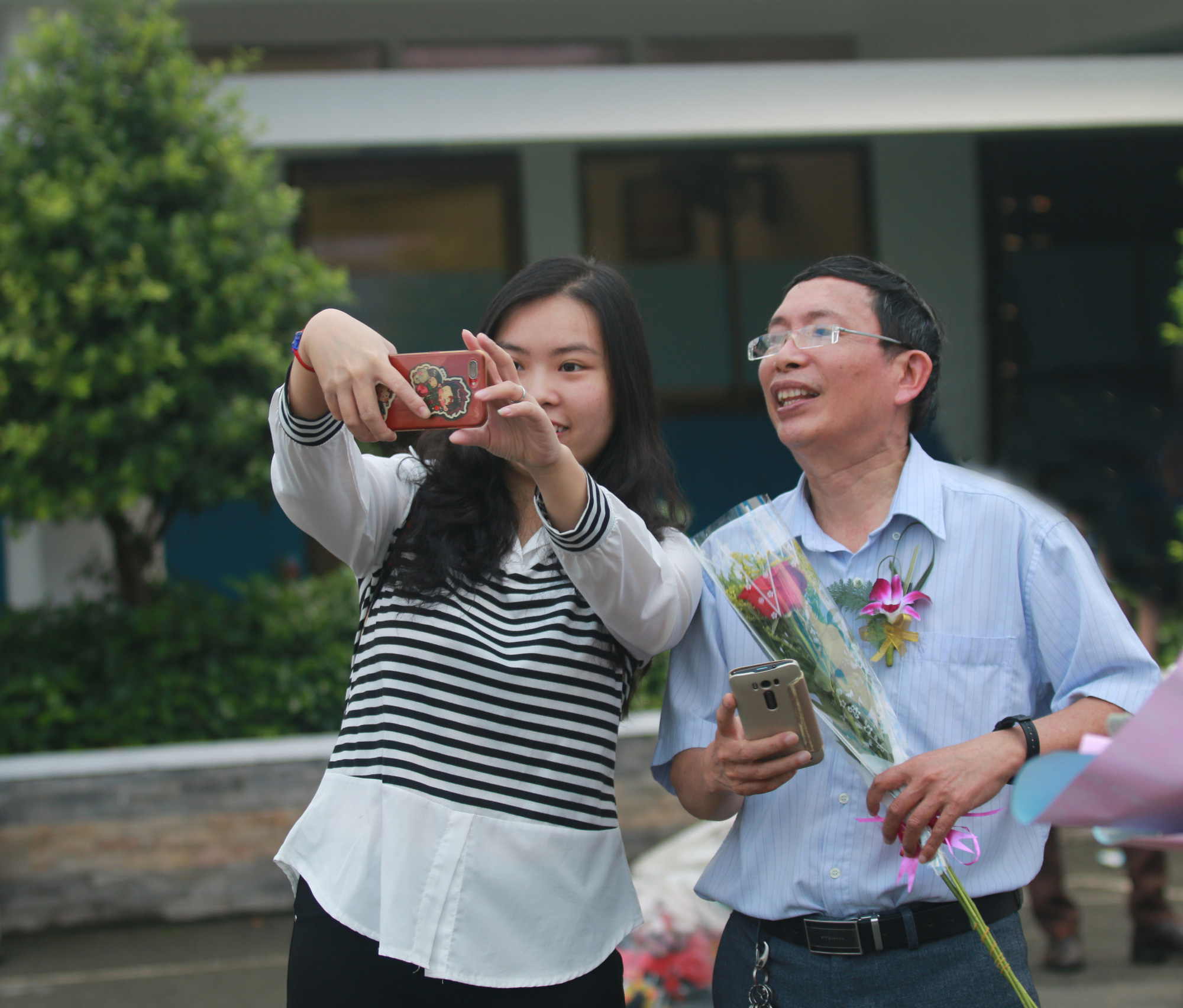 Những h&igrave;nh ảnh đẹp đốn tim trong ng&agrave;y Nh&agrave; gi&aacute;o Việt Nam - Ảnh 4.