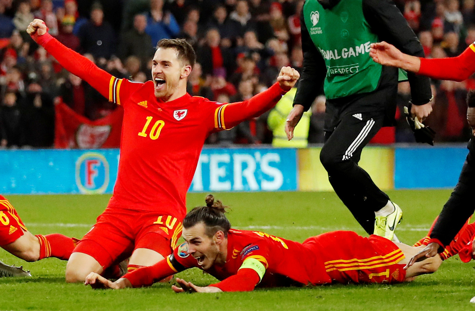 Chấn động: Gareth Bale rời Real Madrid, chuẩn bị đá giải Hạng nhất Anh - Ảnh 3.