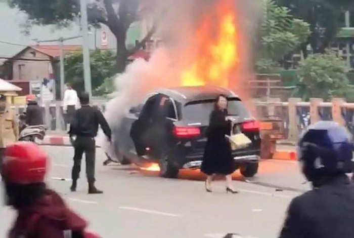 Nữ nạn nh&acirc;n vụ xe Mercedes g&acirc;y tai nạn thảm khốc ở H&agrave; Nội l&agrave; thạc sỹ du học ở H&agrave; Lan - Ảnh 2.