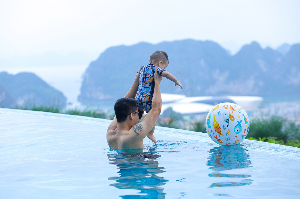 Tất tần tật về khách sạn có tầm nhìn tuyệt vời ở Hạ Long - Ảnh 11.