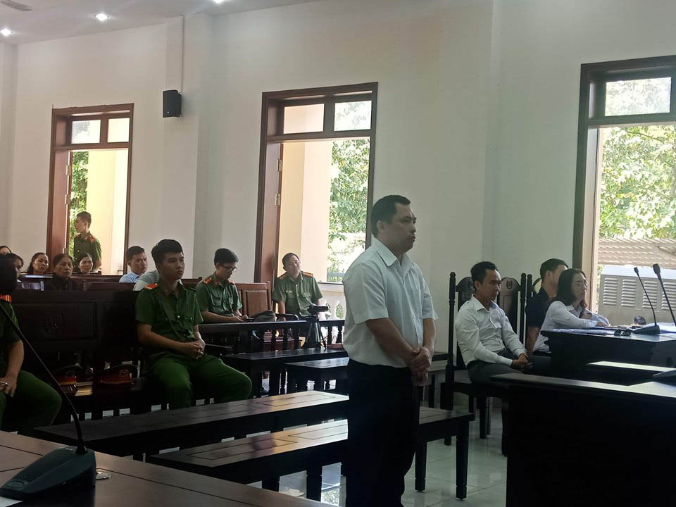 Nguyên chủ tịch quỹ tín dụng phải bồi thường hơn 1.100 tỉ đồng