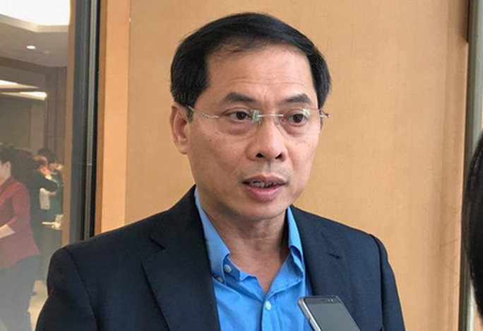 Vụ 39 người chết ở Anh: Ch&iacute;nh phủ ứng kinh ph&iacute; đưa thi h&agrave;i c&aacute;c nạn nh&acirc;n về nước - Ảnh 1.