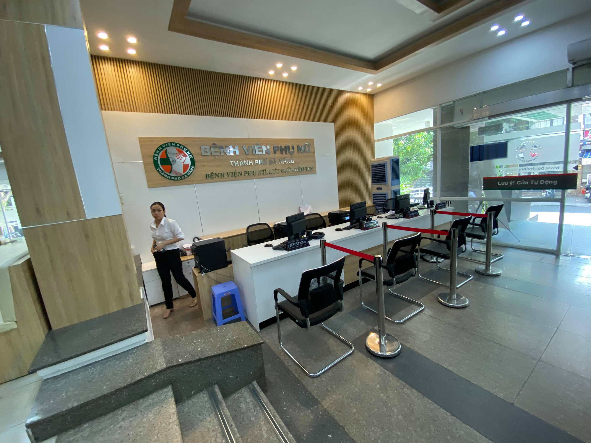 Vụ 2 sản phụ tử vong: Chủ tịch Đà Nẵng yêu cầu Sở Y tế khẩn trương kiểm điểm - Ảnh 1.