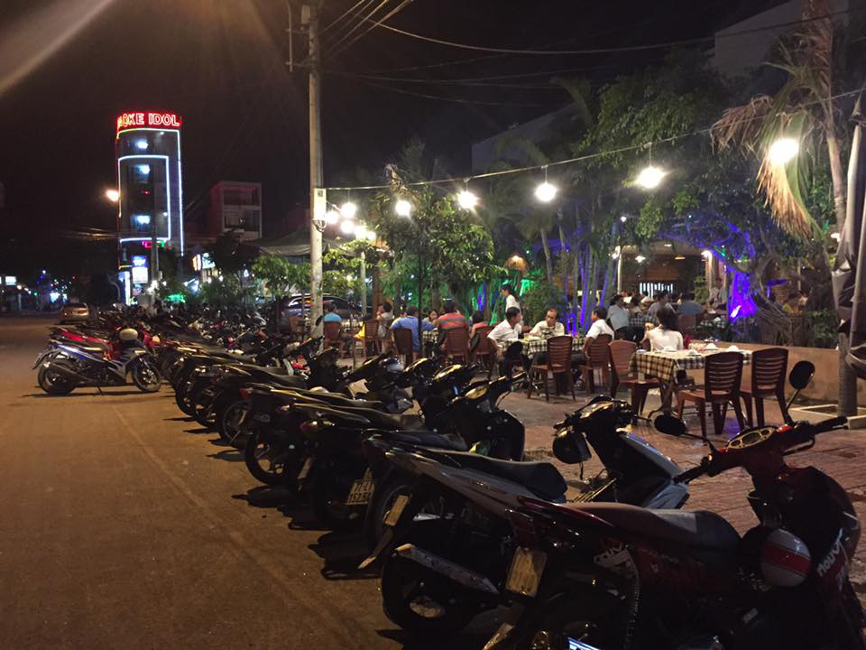 Thông tin bất ngờ vụ nhà hàng tính phí hấp gà 300.000 đồng/lần