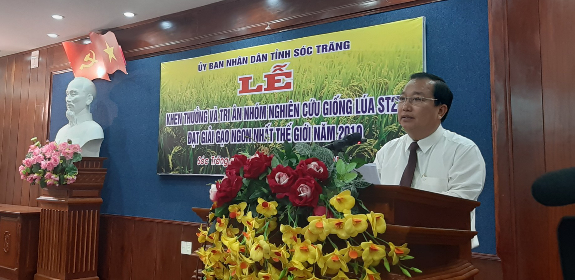 Clip: Tri &acirc;n nh&oacute;m nghi&ecirc;n cứu giống l&uacute;a ST25 đạt giải gạo ngon nhất thế giới - Ảnh 3.