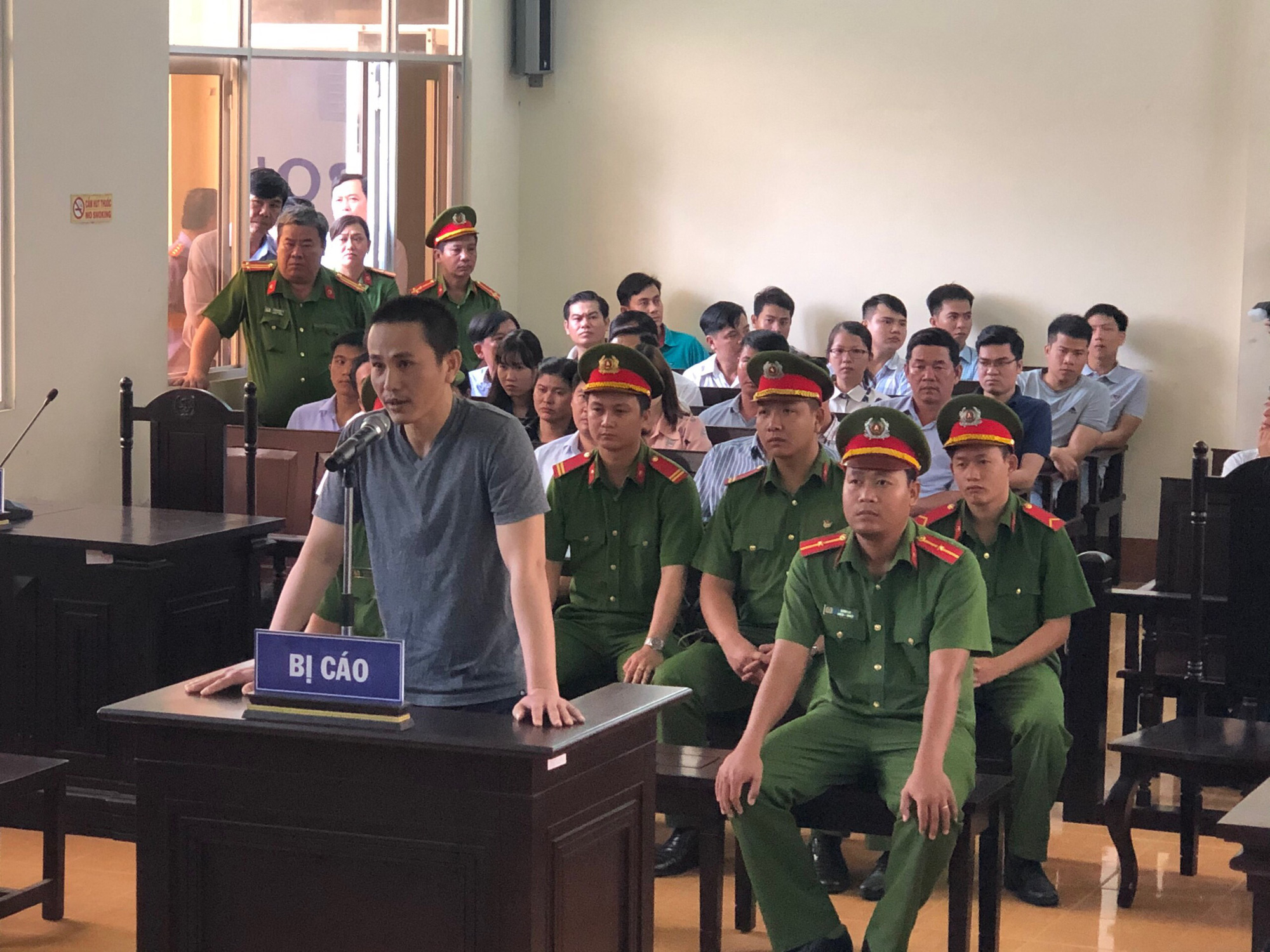 C&aacute;i kết của kẻ nhiều lần livestream xuy&ecirc;n tạc, chống ph&aacute; nh&agrave; nước - Ảnh 1.