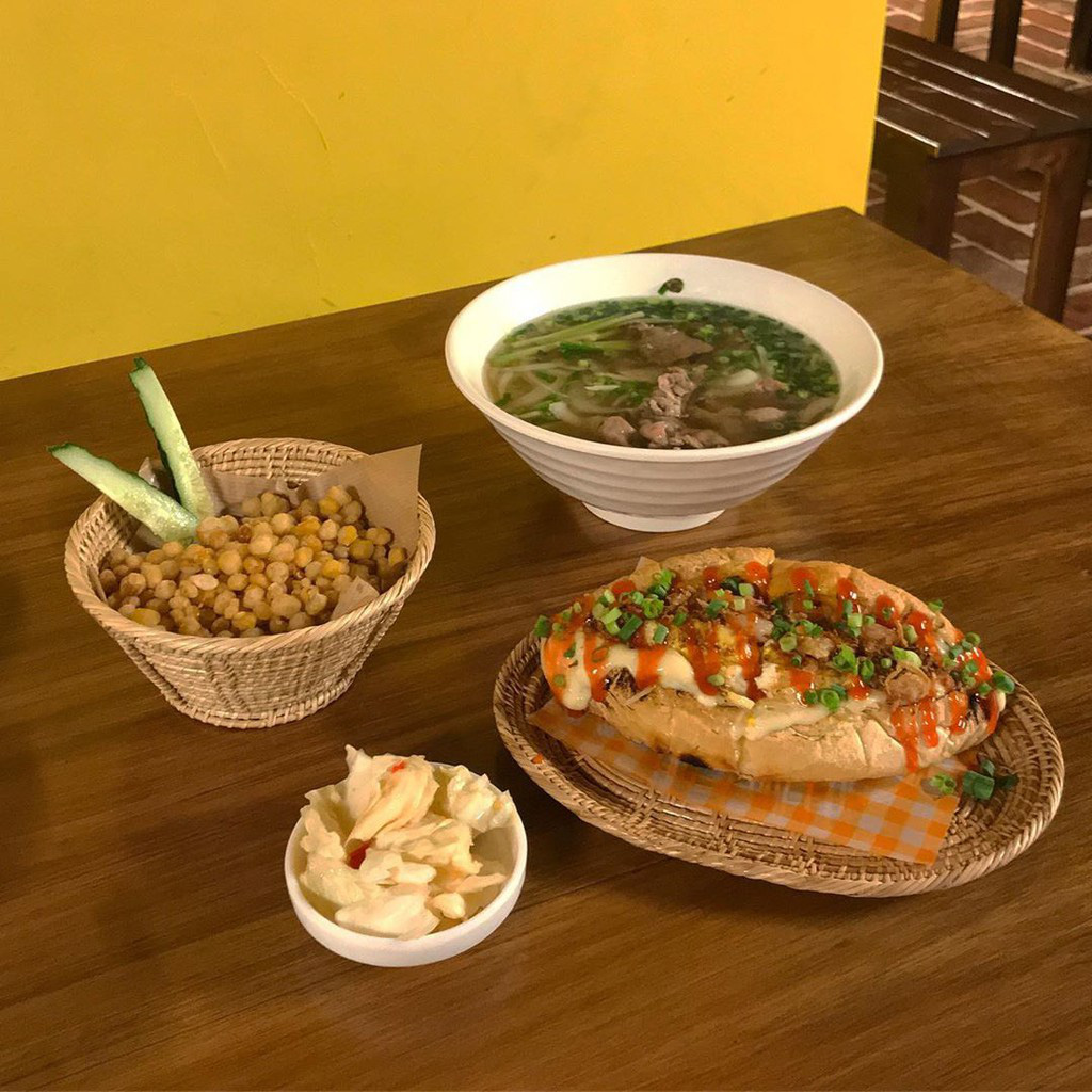 Những nh&agrave; h&agrave;ng m&oacute;n Việt nổi tiếng tại H&agrave;n Quốc - Ảnh 1.