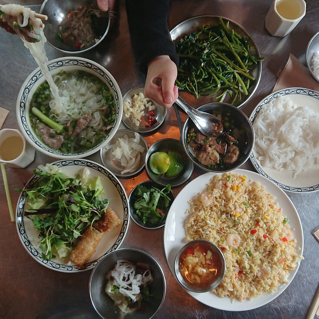 Những nh&agrave; h&agrave;ng m&oacute;n Việt nổi tiếng tại H&agrave;n Quốc - Ảnh 17.