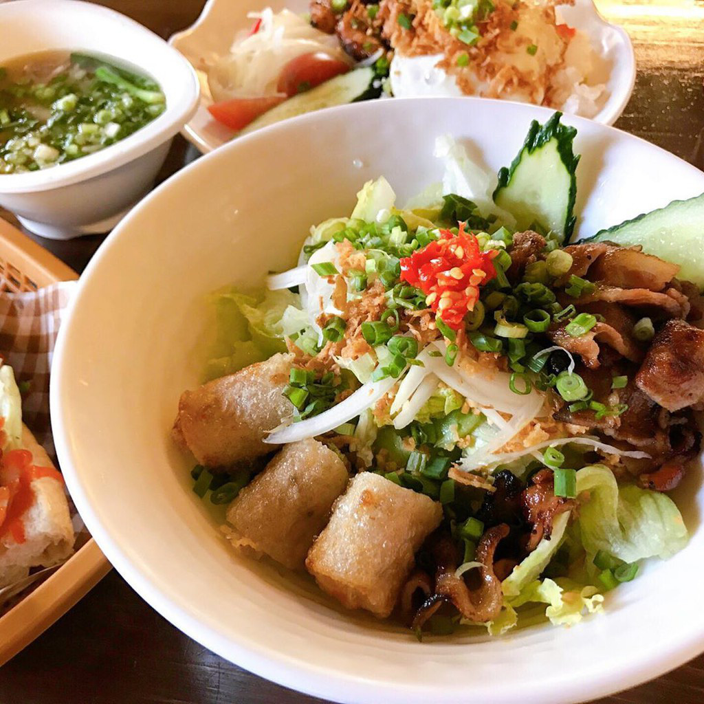 Những nh&agrave; h&agrave;ng m&oacute;n Việt nổi tiếng tại H&agrave;n Quốc - Ảnh 6.