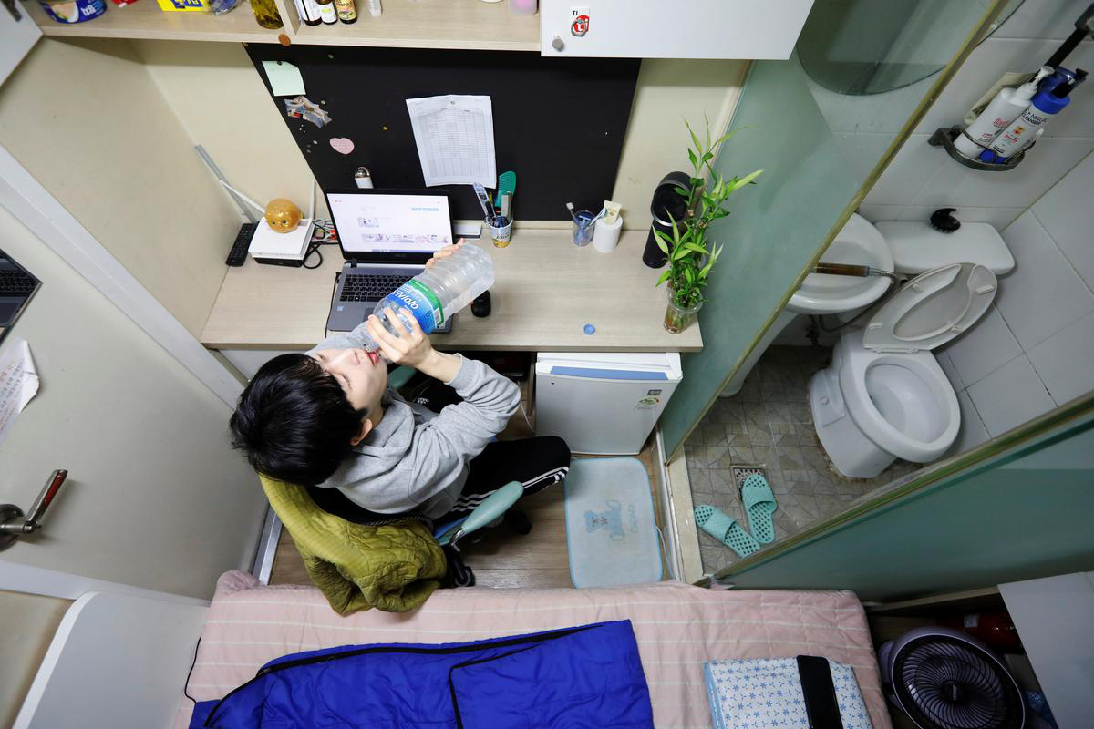 "Thìa bẩn" nổi giận, dồn ép tổng thống Hàn Quốc