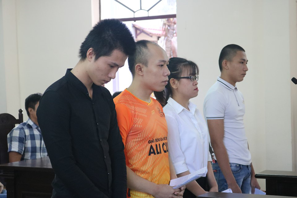 Đông đảo người dân đến phiên xử Alibaba làm liều ở Bà Rịa - Vũng Tàu