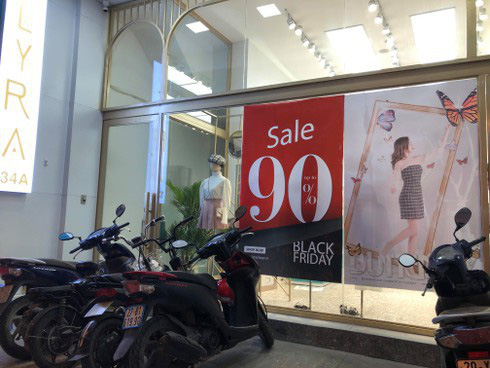 Thất vọng mua sắm giảm giá kiểu Black Friday