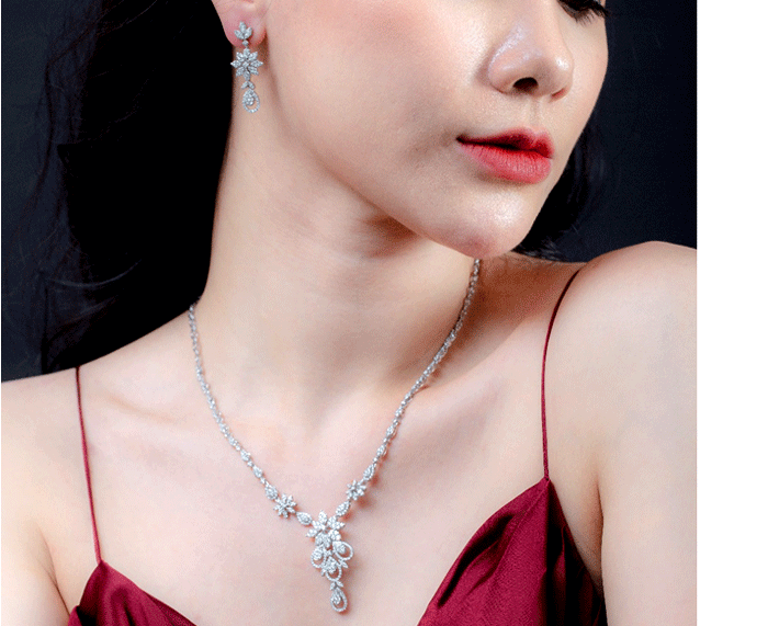 Hút ánh nhìn với trang sức cao cấp AJC - hiện đại và thời thượng - Ảnh 2.