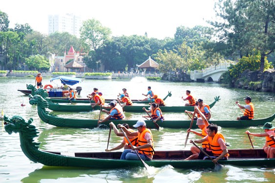 Thêm sân chơi cho giáo viên