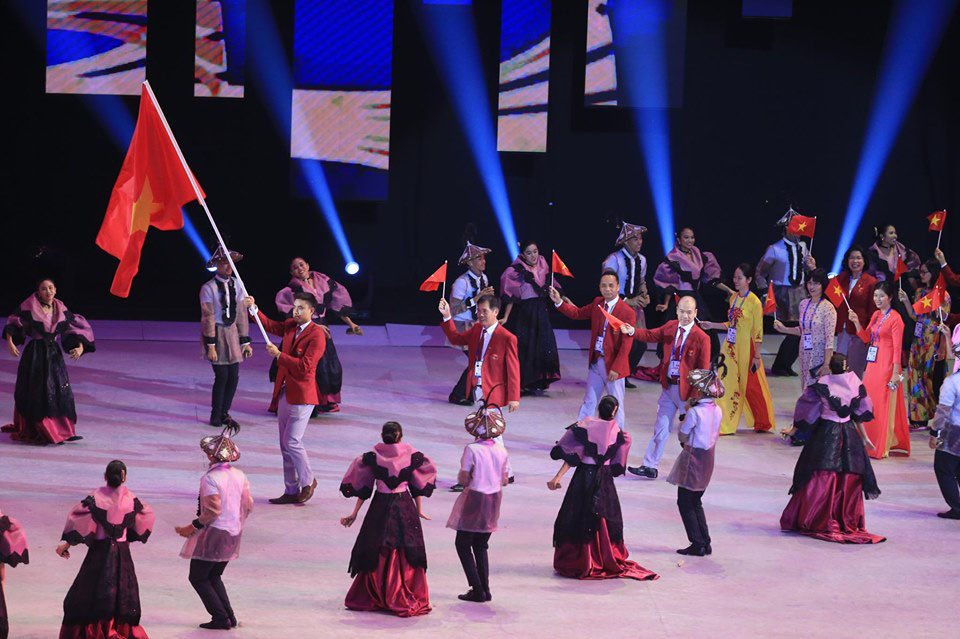 Rực rỡ sắc màu SEA Games 30