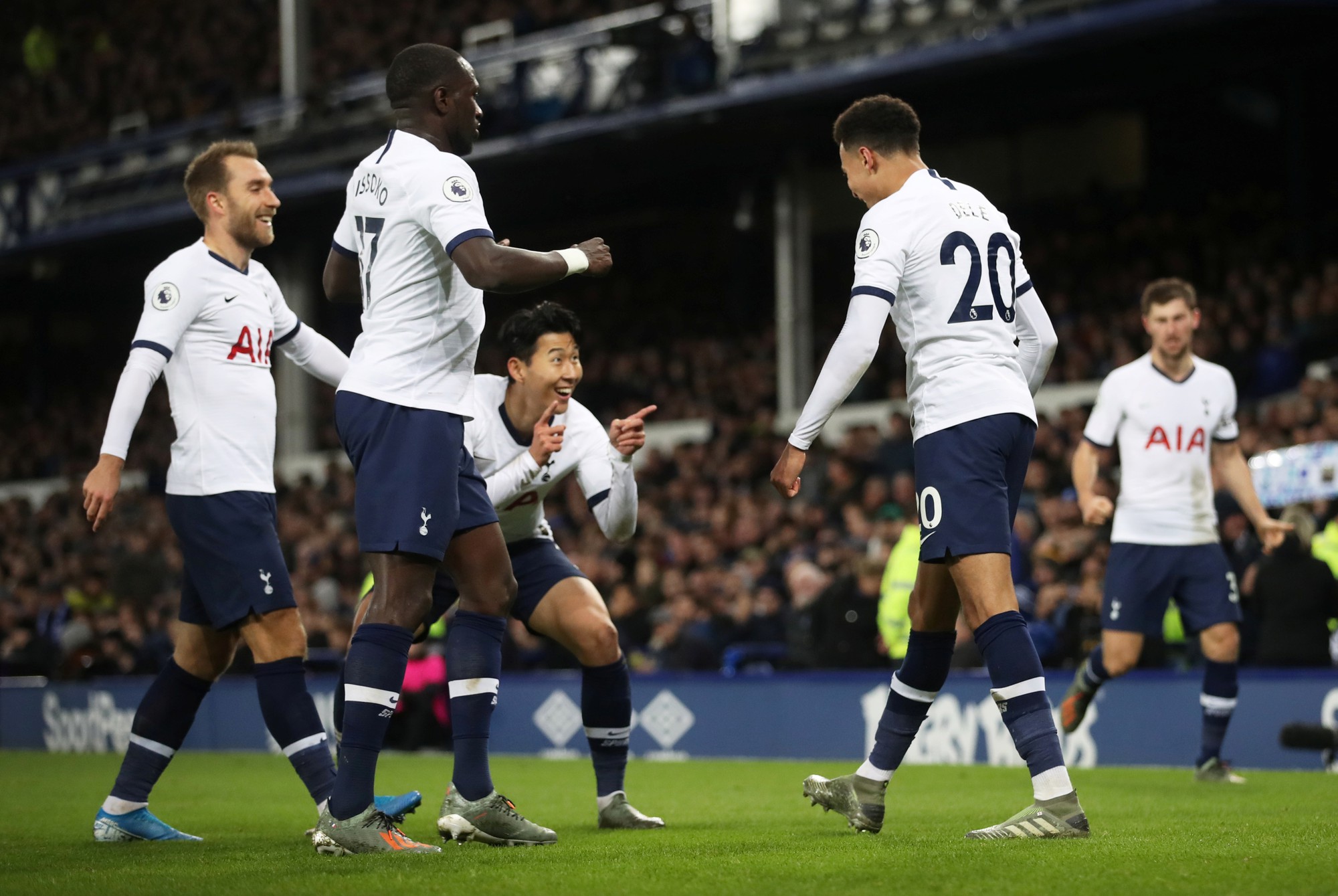 Son Heung-min đốn g&atilde;y ch&acirc;n đối thủ, Tottenham tiếp tục sa lầy - Ảnh 6.