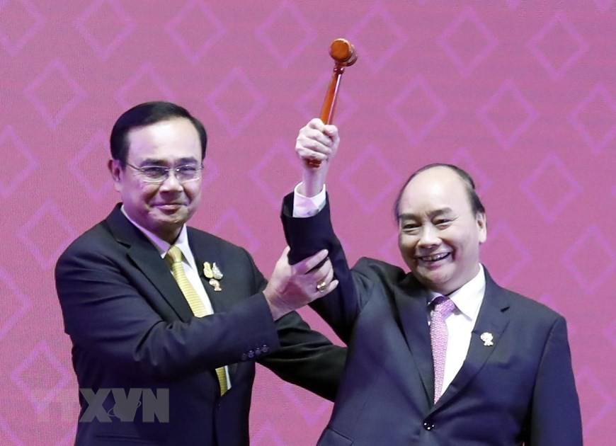 Việt Nam tiếp nhận vai trò Chủ tịch ASEAN 2020
