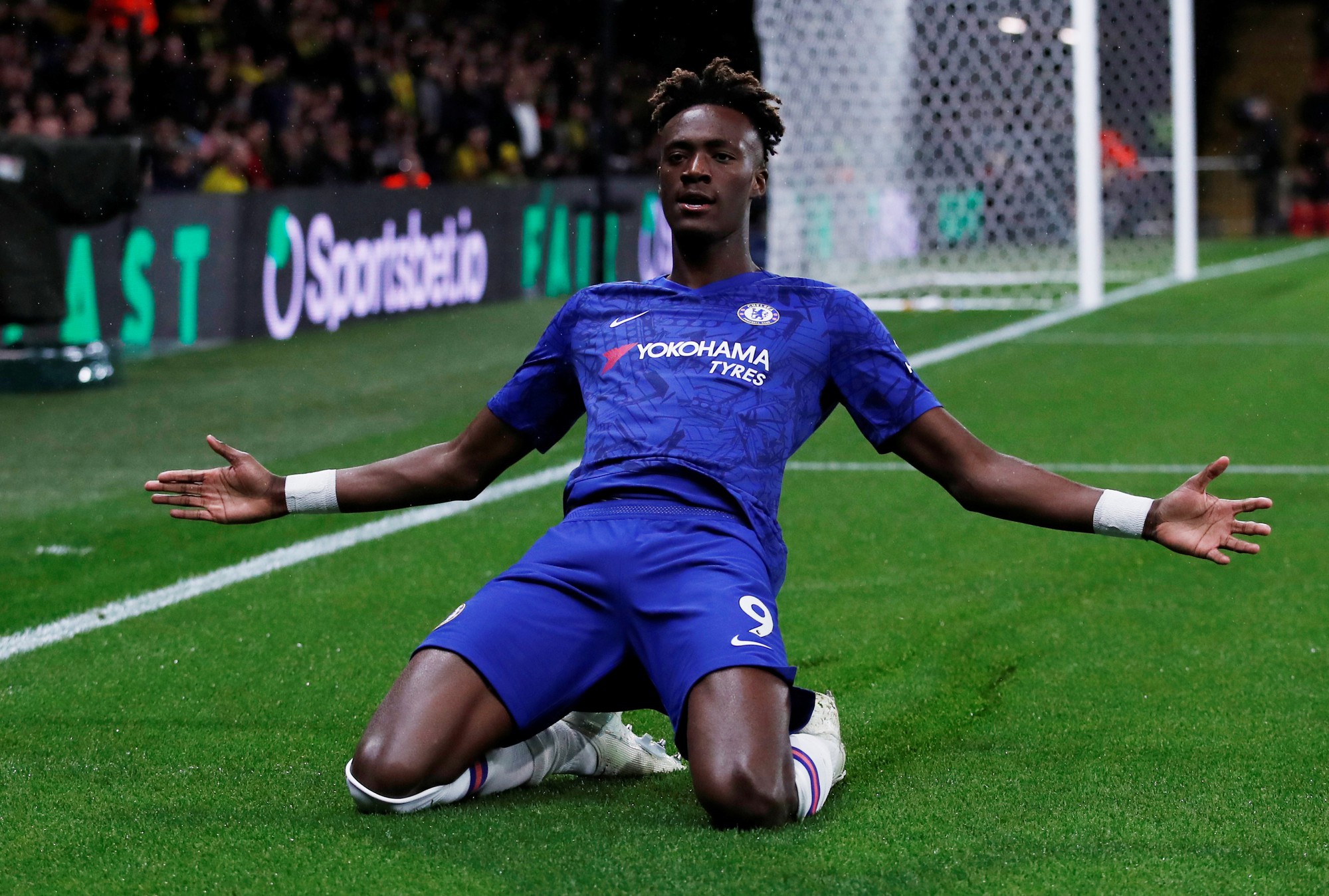 Chelsea, Ajax đá chung kết sớm ở Stamford Bridge - Ảnh 4.