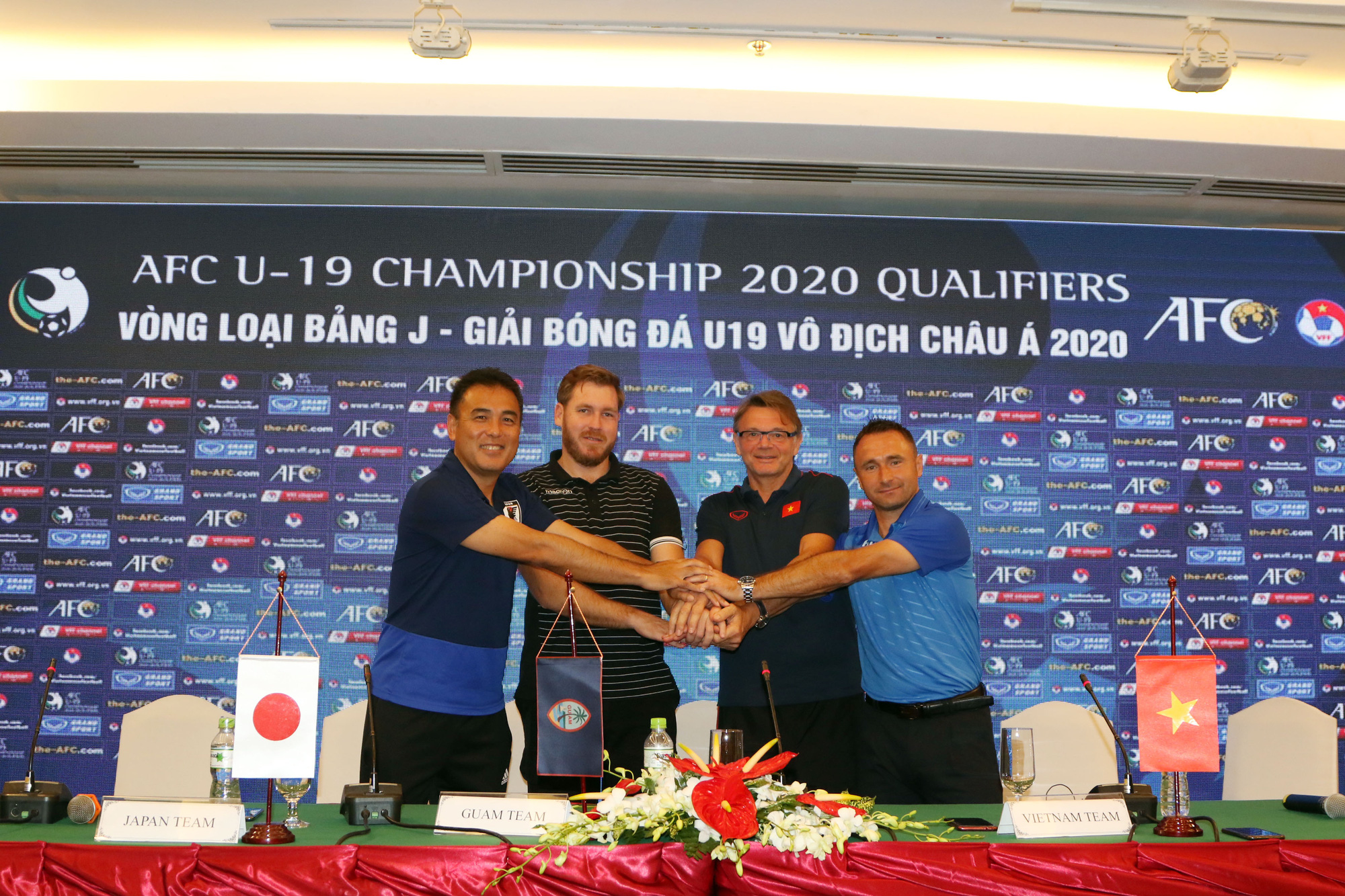 V&ograve;ng loại U19 ch&acirc;u &Aacute; 2020: Next Media phối hợp với HTV ph&aacute;t s&oacute;ng to&agrave;n bộ c&aacute;c trận đấu - Ảnh 1.