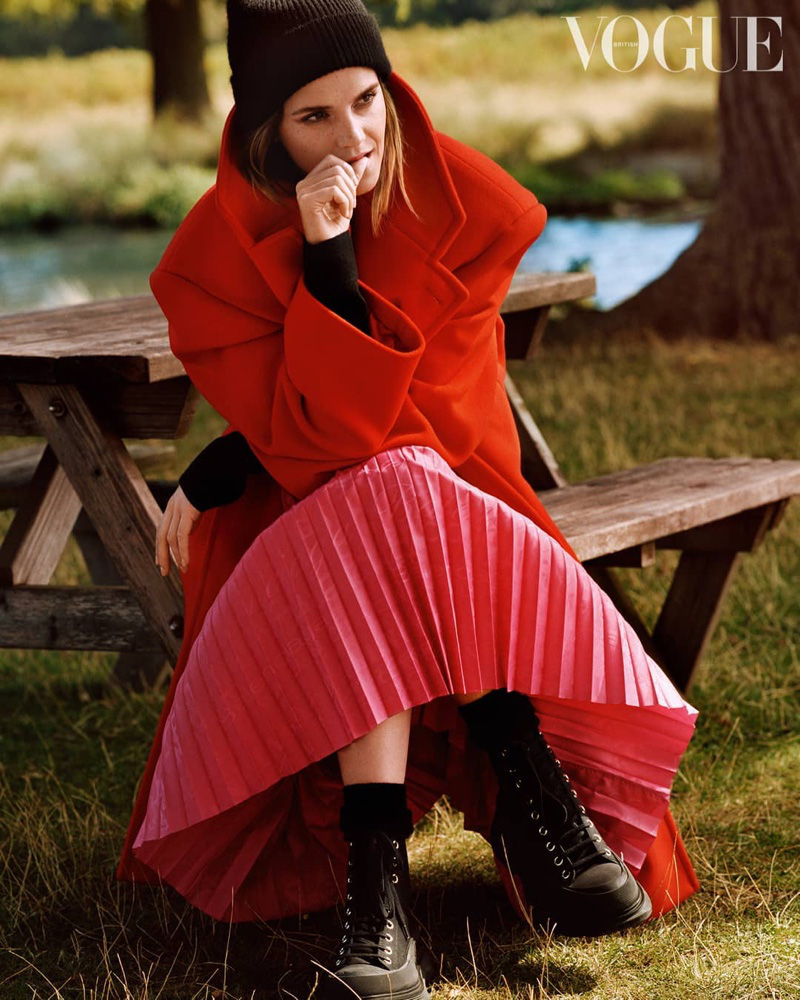 B&ocirc;ng hồng Emma Watson lo lắng v&igrave; độc th&acirc;n tuổi 29 - Ảnh 2.