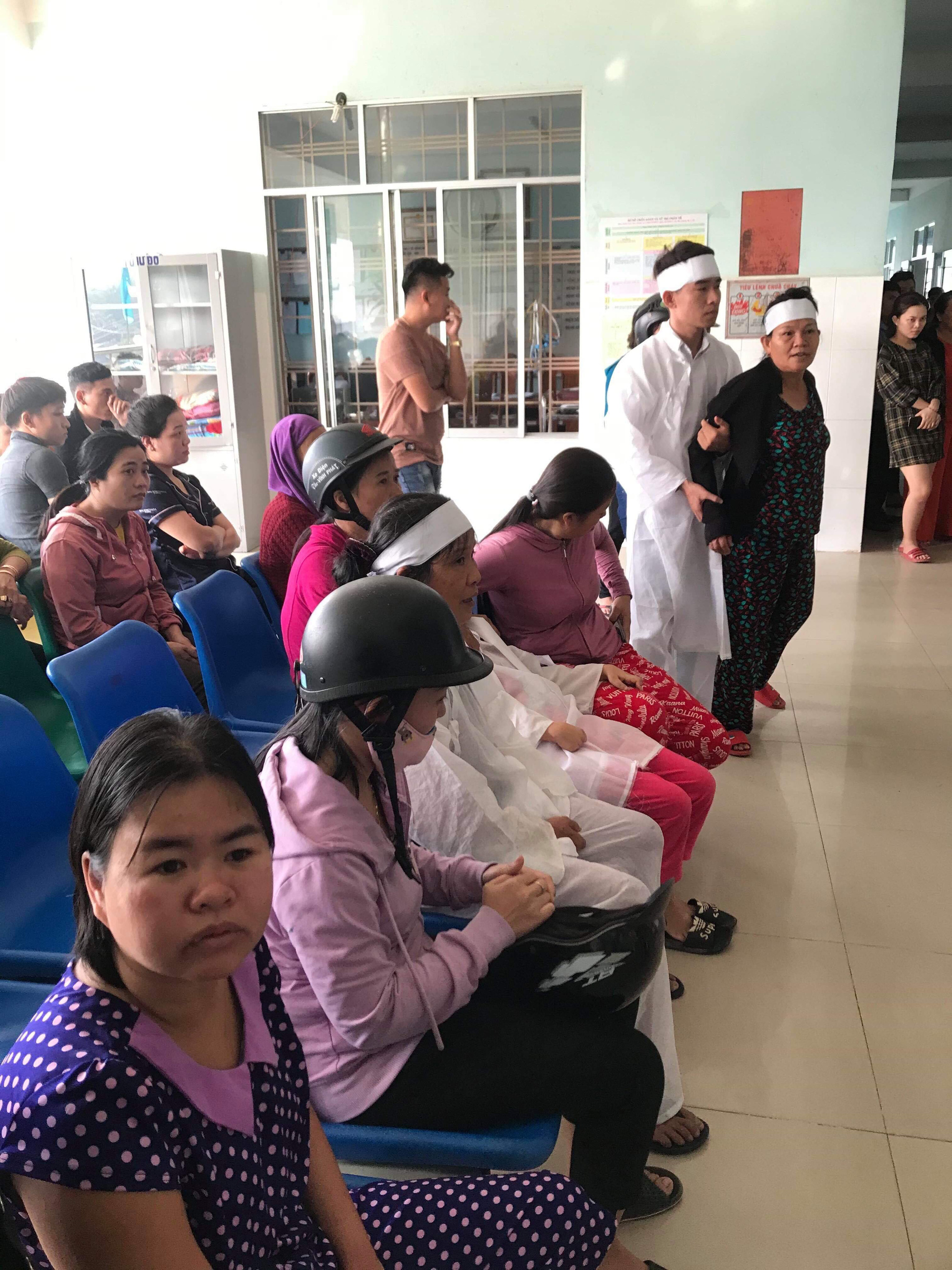 Vụ thanh niên đột tử, người nhà mang áo tang tới bệnh viên: Bệnh viện hứa lo phí mai táng - Ảnh 2.