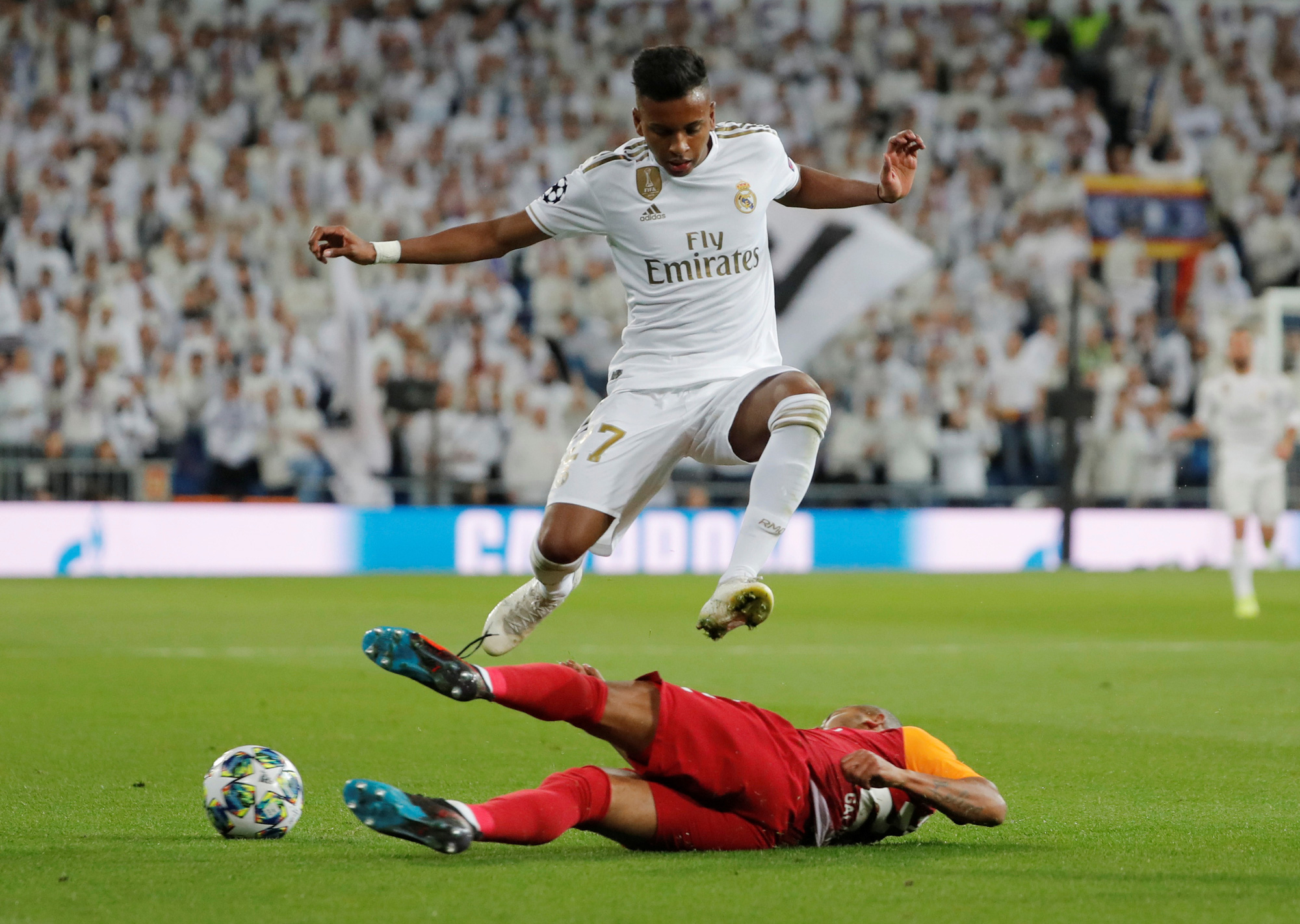 Champions League: Kỳ tài lộ diện