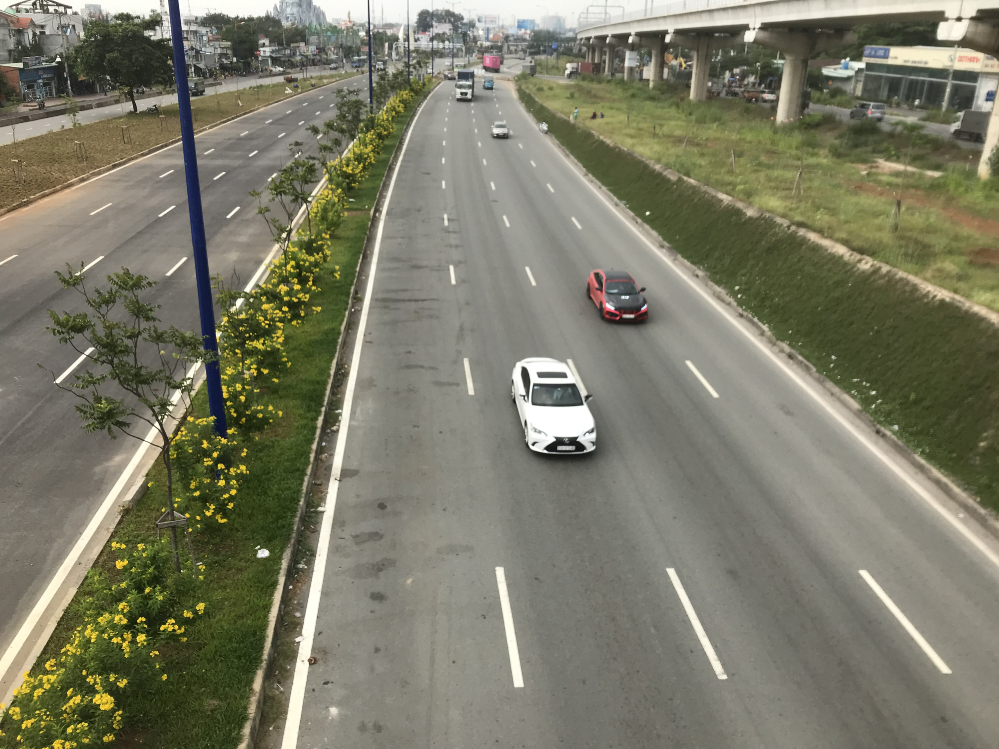Ng&agrave;y mai, &aacute;p lực giao th&ocirc;ng cửa ng&otilde; ph&iacute;a Đ&ocirc;ng TP HCM sẽ được giải tỏa - Ảnh 1.