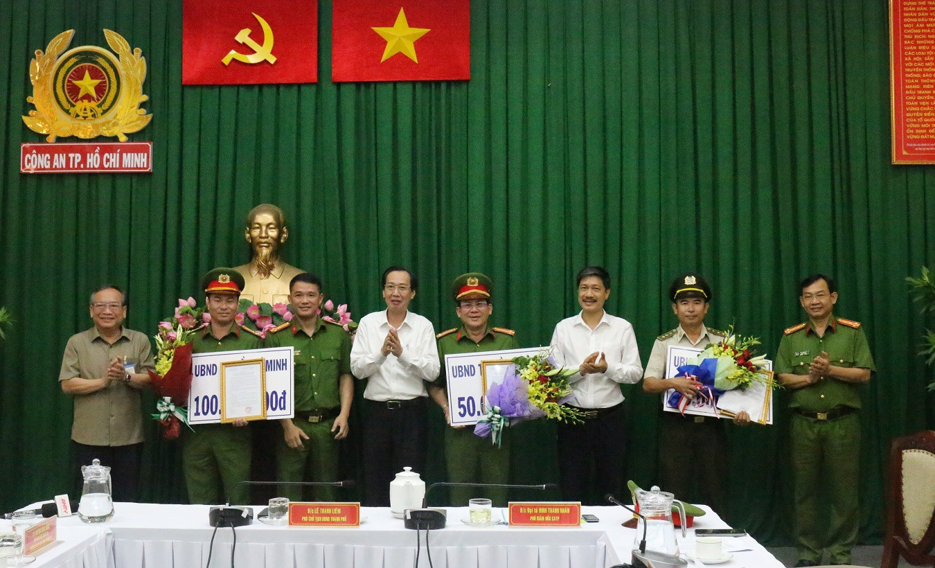 Công an bắt giữ băng giang hồ truy sát Quân "xa lộ" như thế nào?