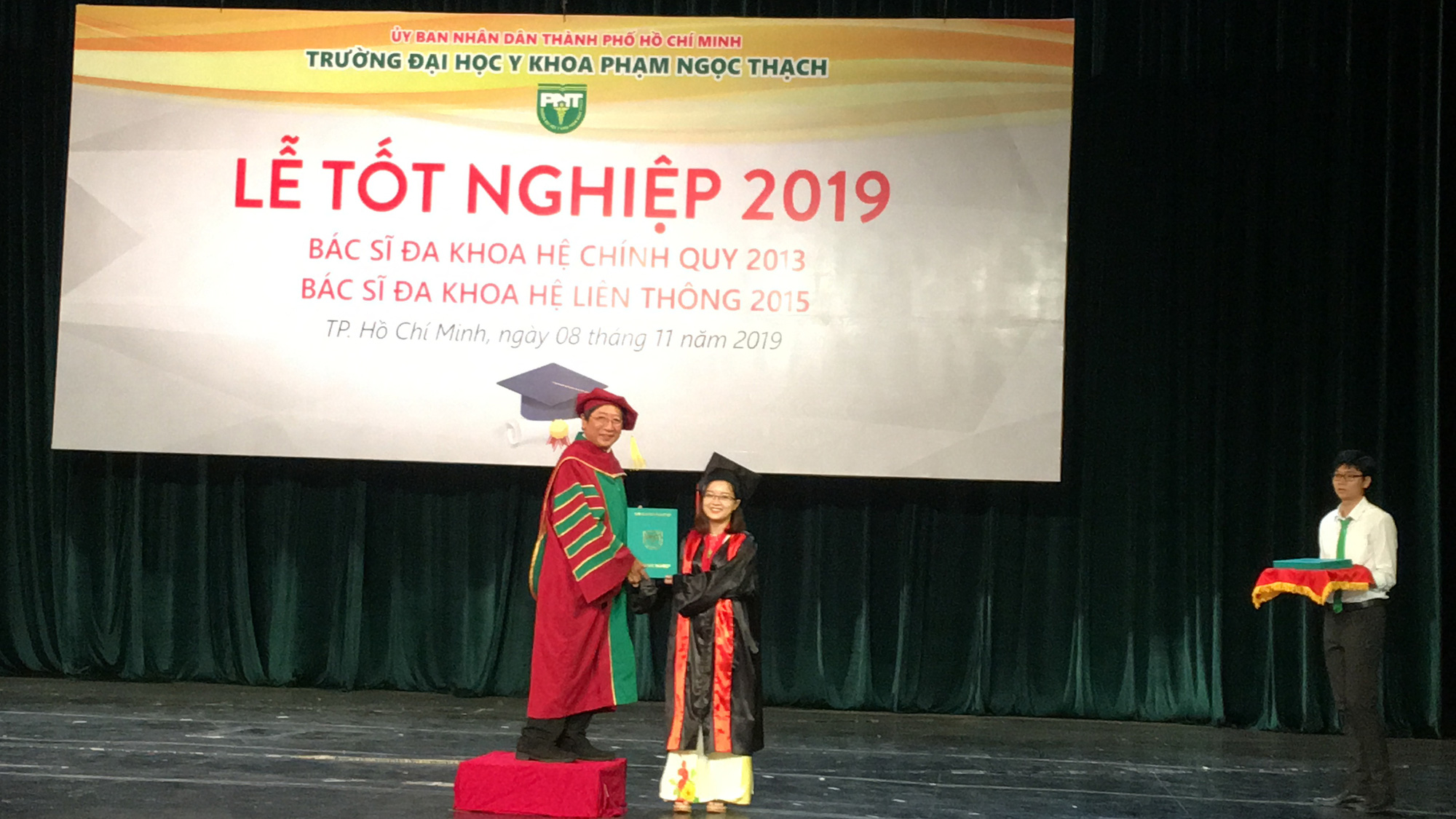 100% tân bác sĩ tốt nghiệp Trường ĐH Y Khoa Phạm Ngọc Thạch được phân công nhiệm sở
