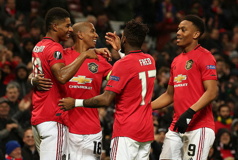 Tam phong M-A-M lập c&ocirc;ng, Man United đại thắng Europa League - Ảnh 7.
