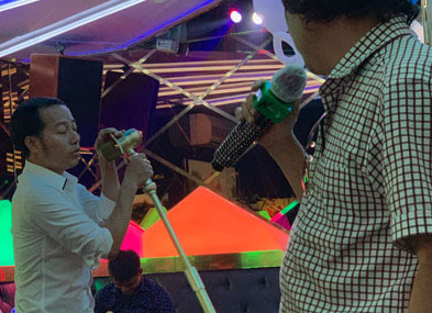 Ai hát nấy nghe