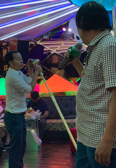 Ai hát nấy nghe - Ảnh 1.